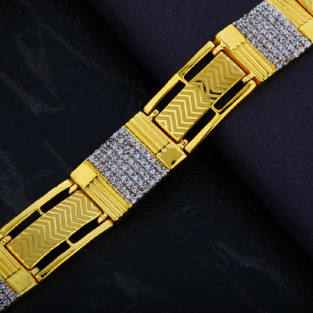 Mens Casting 916 Cz Gold Bracelet-MCB01