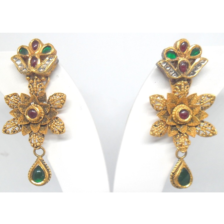 22KT / 916 Antique Jadtar flower shape Earrings for ladies BTG0480