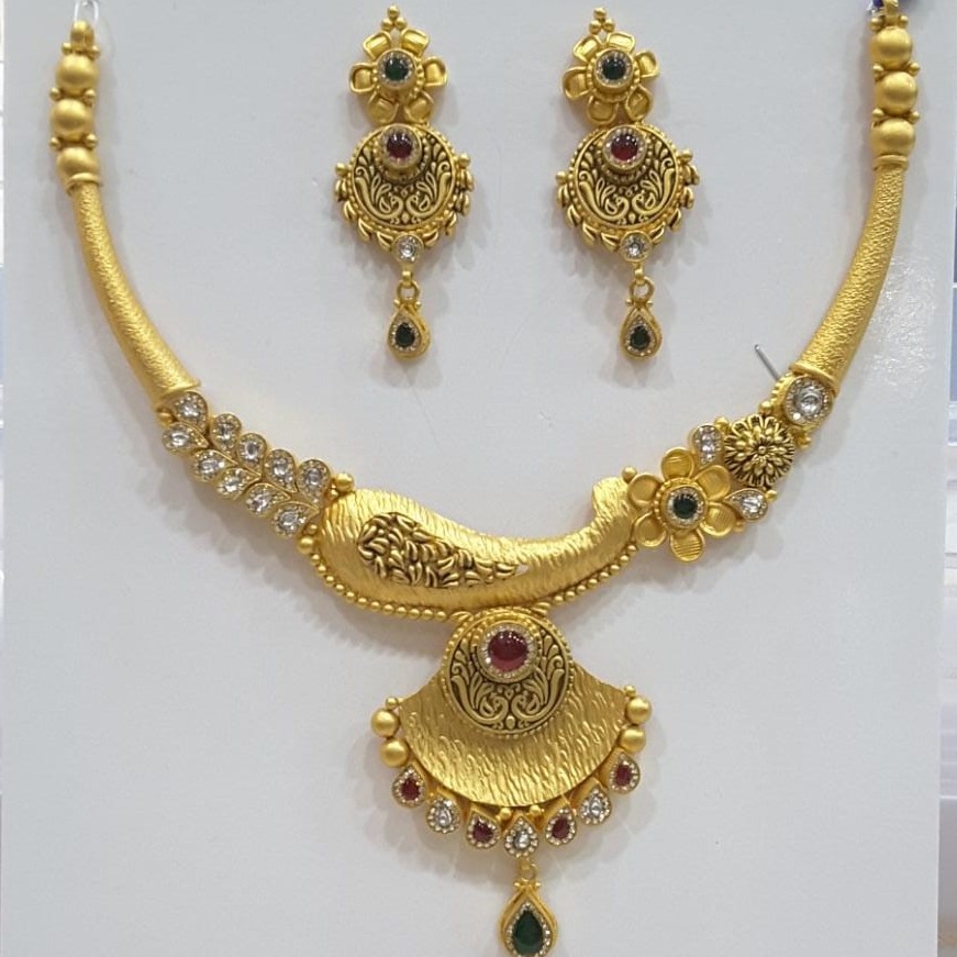 916 gold mango shape with flower design necklace set