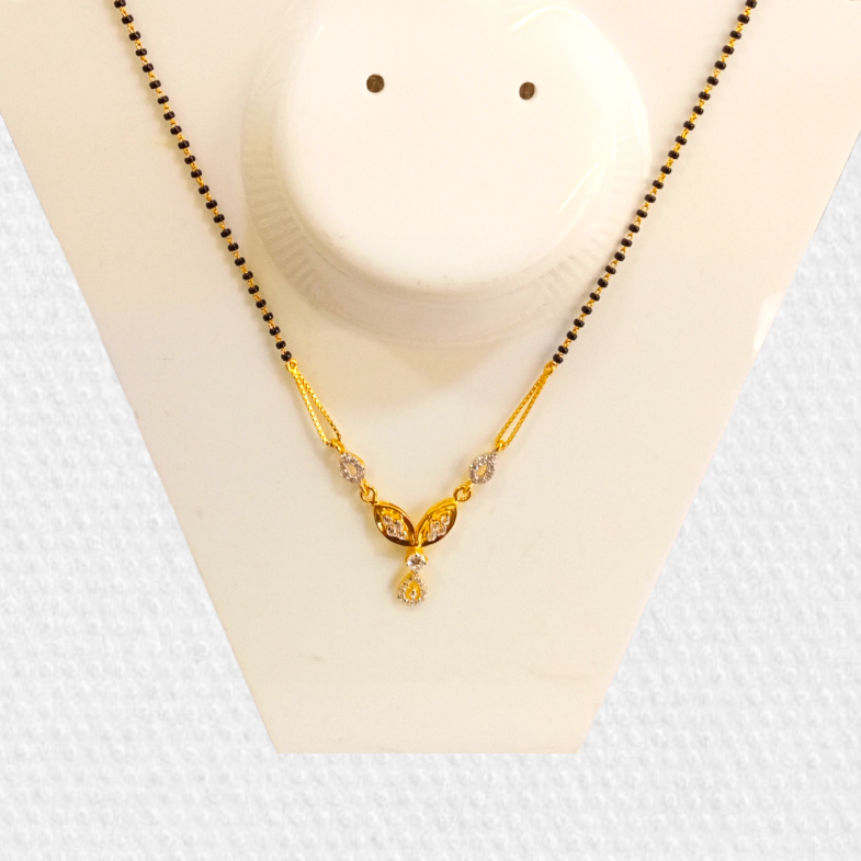 Simple Delicate Mangalsutra