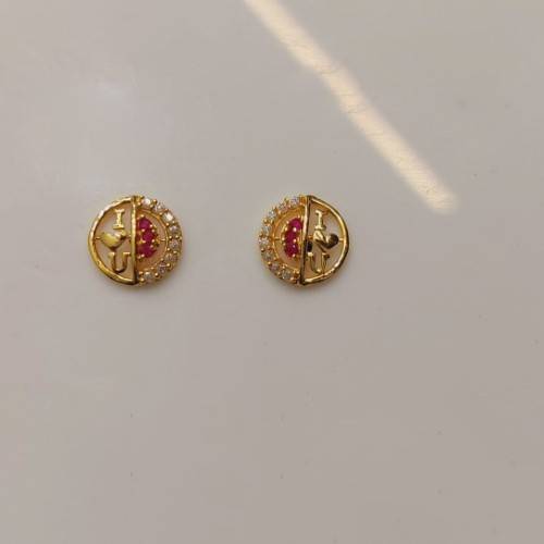 Gold Classy Design Casual Earring