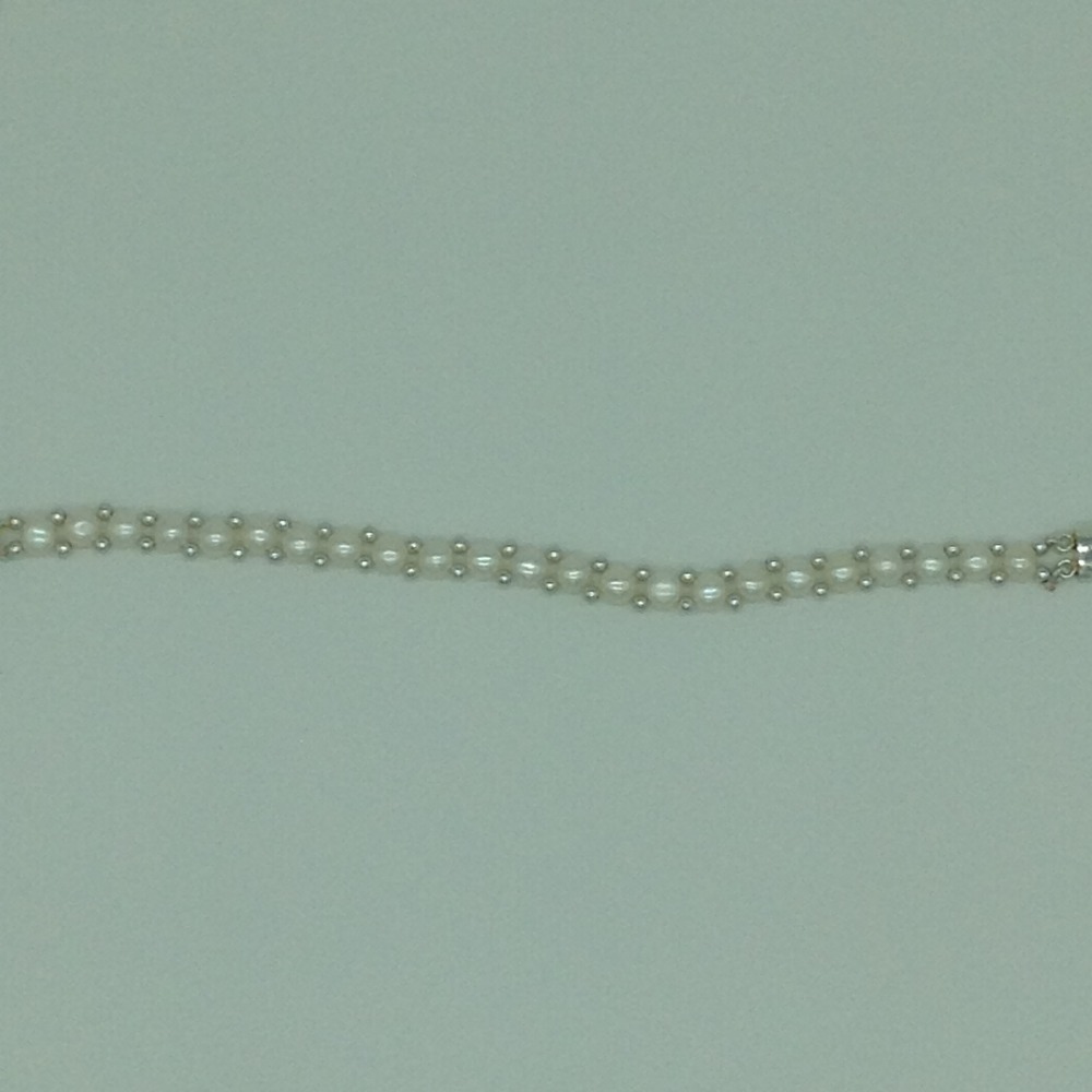 White button pearls with white jaco balls 1 layers bracelet jbg0140
