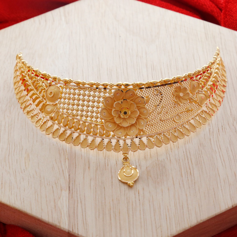 Bedazzling 22k gold choker necklace for women