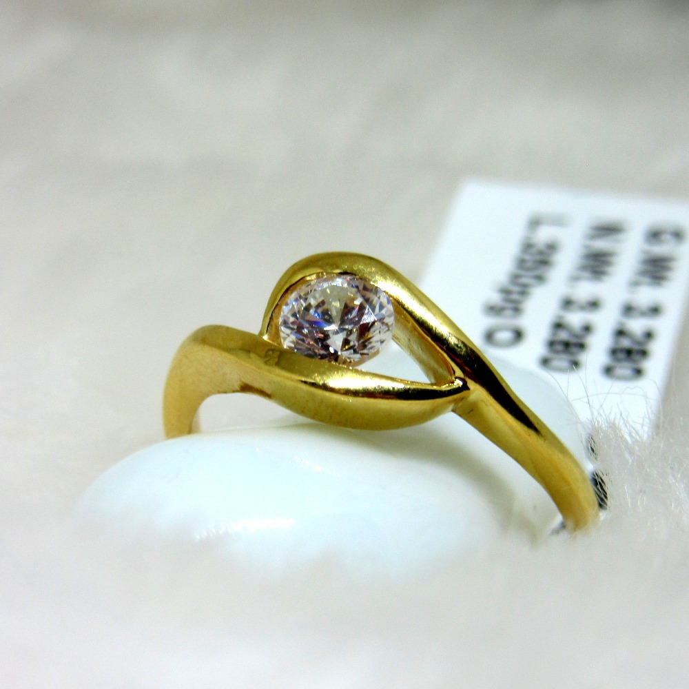 Sleek single stone ring - Dazzle Accessories