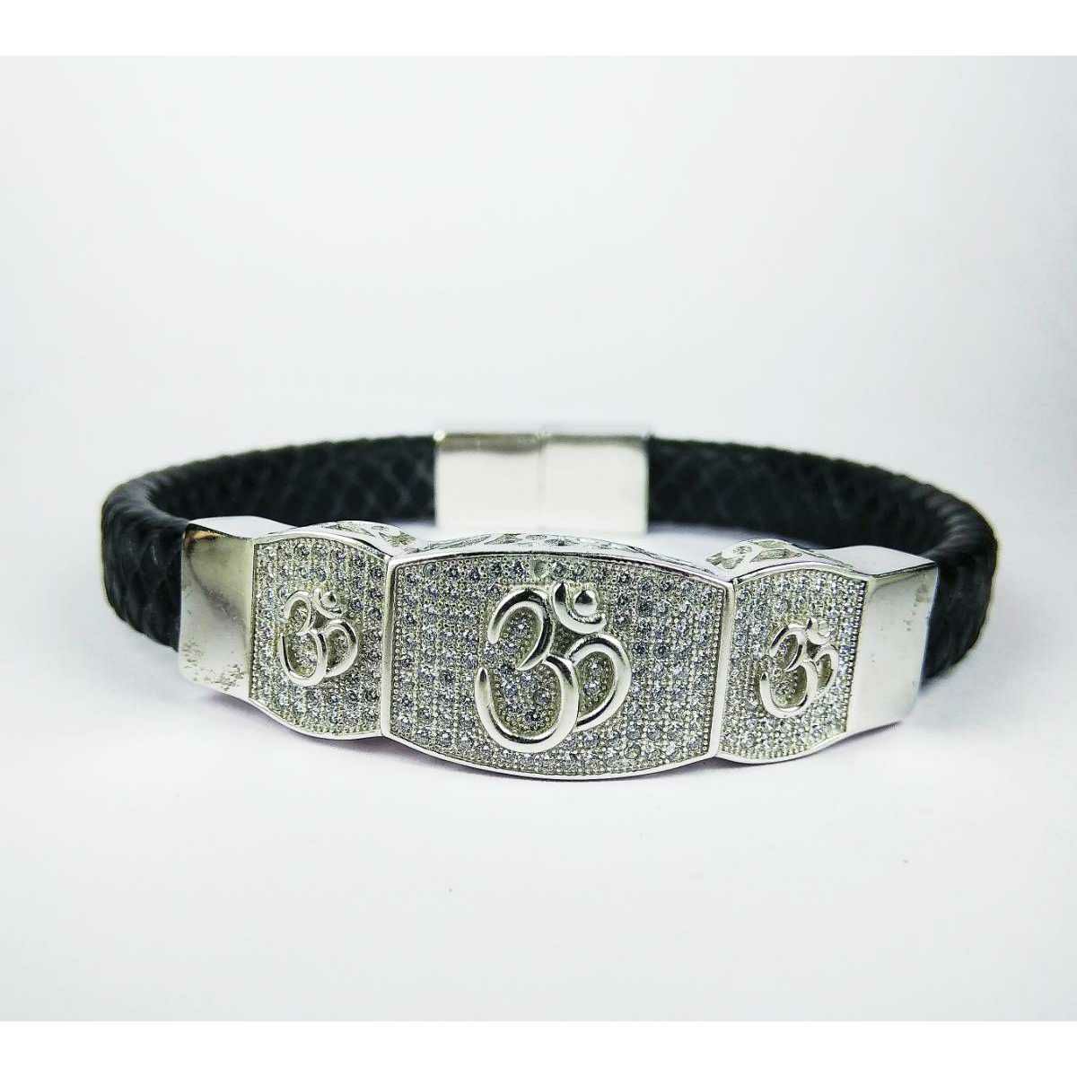 New 925 Silver Gents Black Leather Bracelet With Om