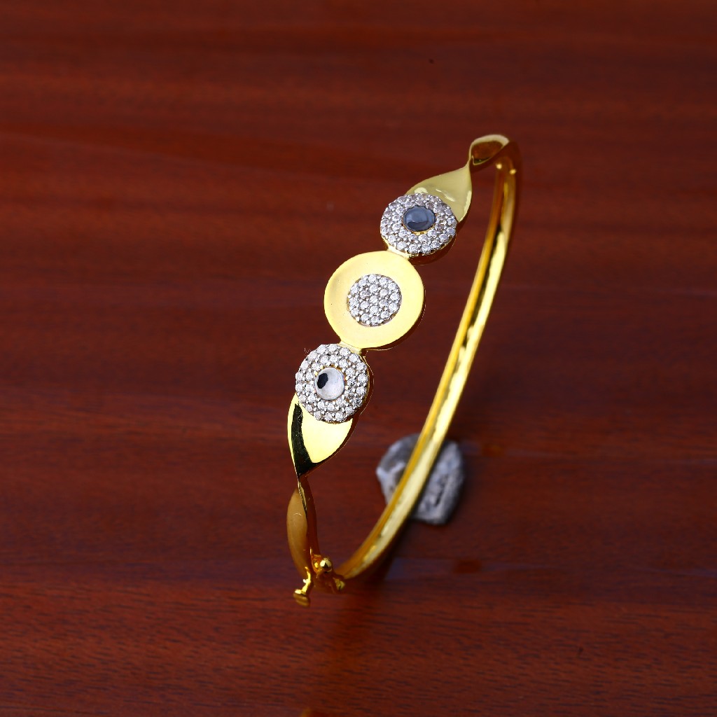 18kt Gold Cz Gorgeous Kada Bracelet LKB103