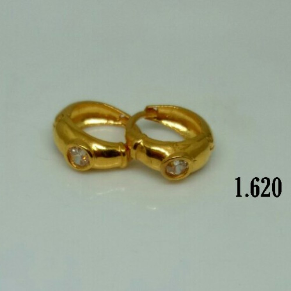18K Gold Daily Wear Modern Earrings