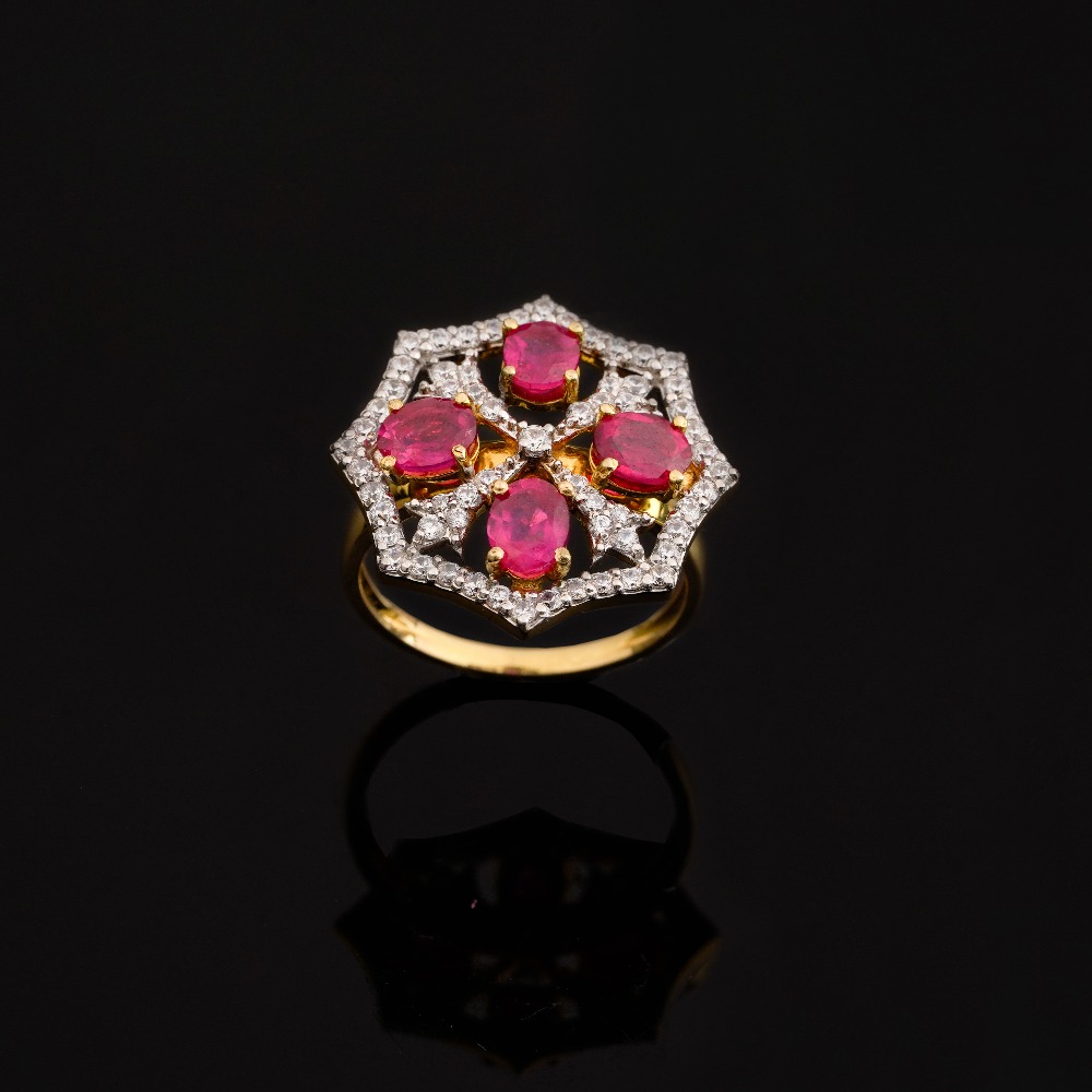 18kt floral ruby ring