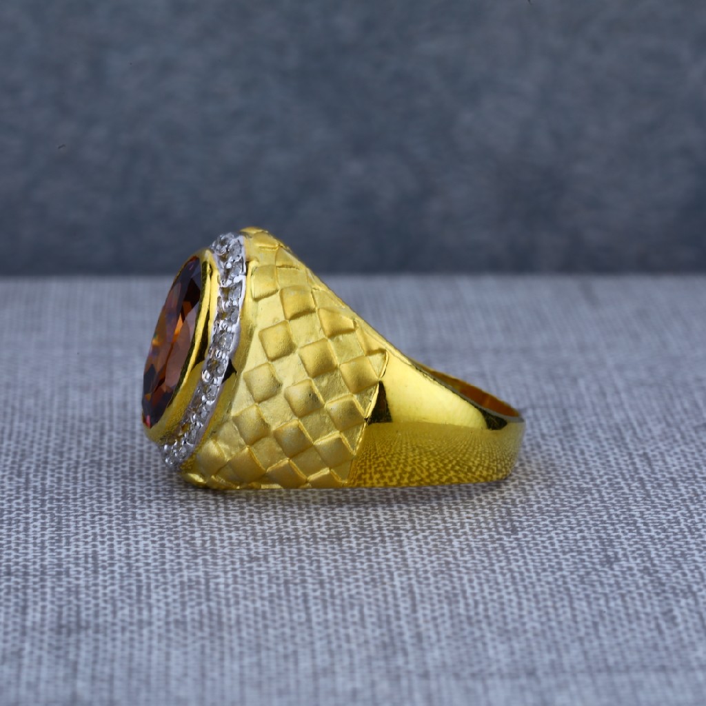Mens Exclusive Simple Plain Solitaire Gold Ring-MSR32