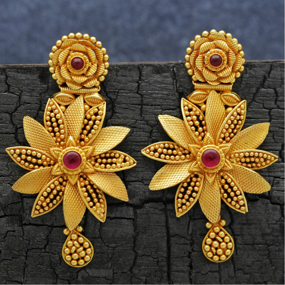 Traditional 22carat flower pattern gold jhumka