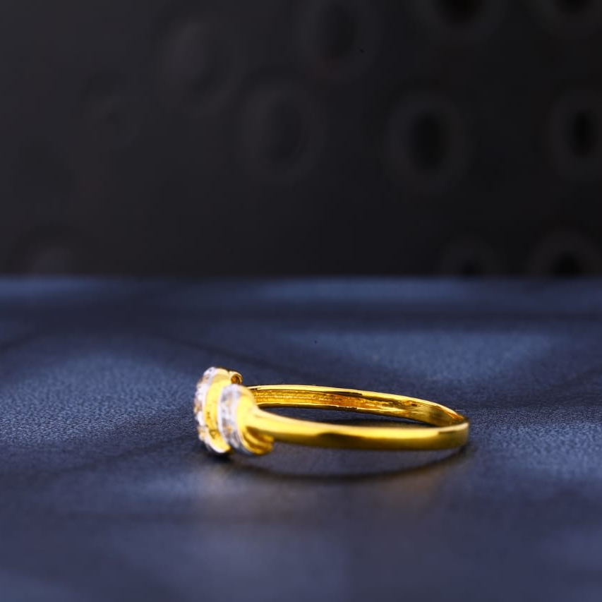 22KT CZ Gold Gorgeous Ladies Ring LR1030