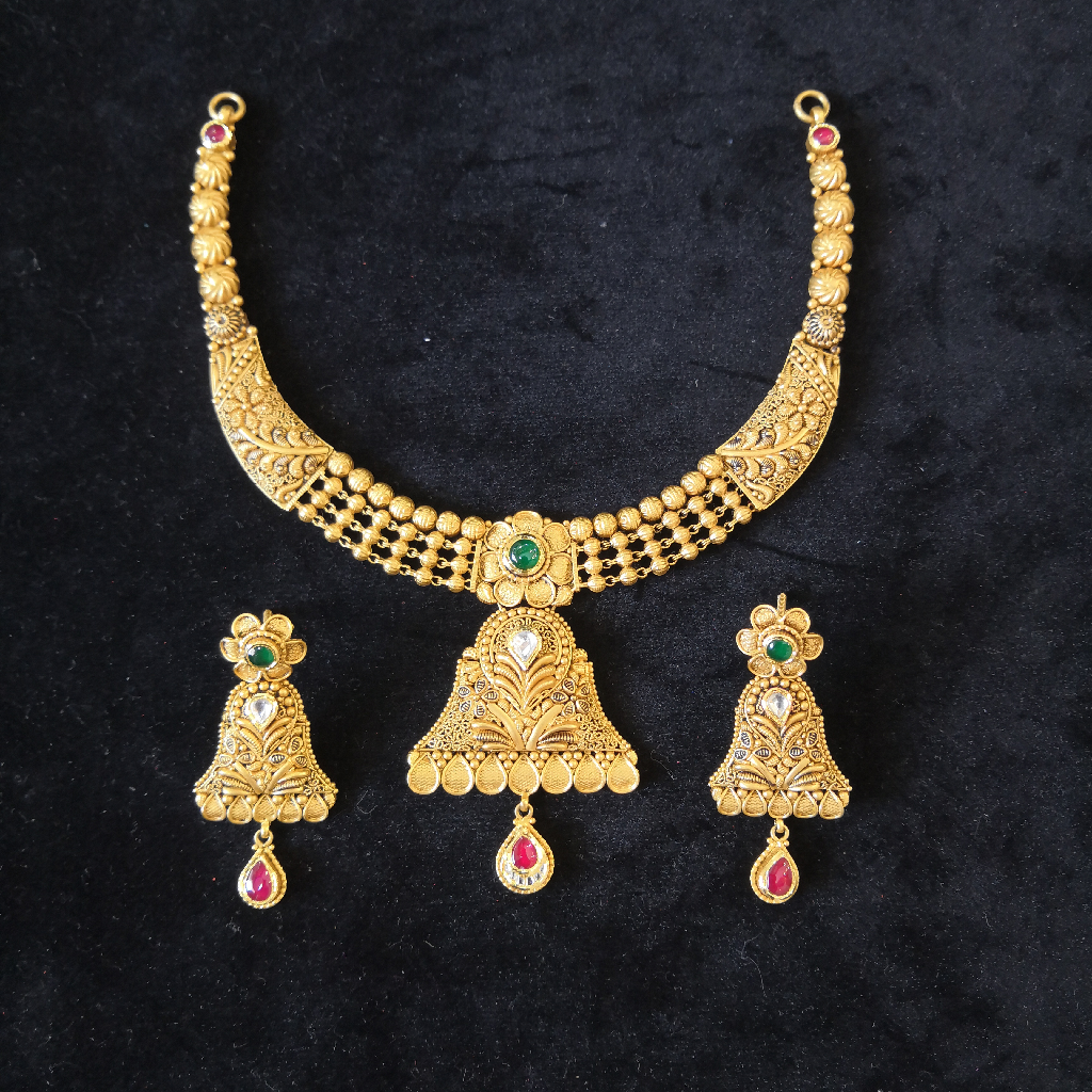 916 gold fancy antique jadtar met finishing short set