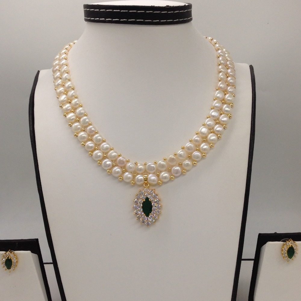 White;green cz pendent set with 2 line button pearls jps0390