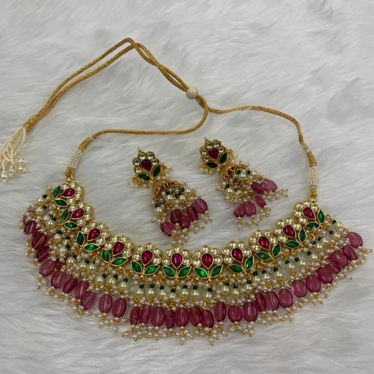 Pink stone necklace set