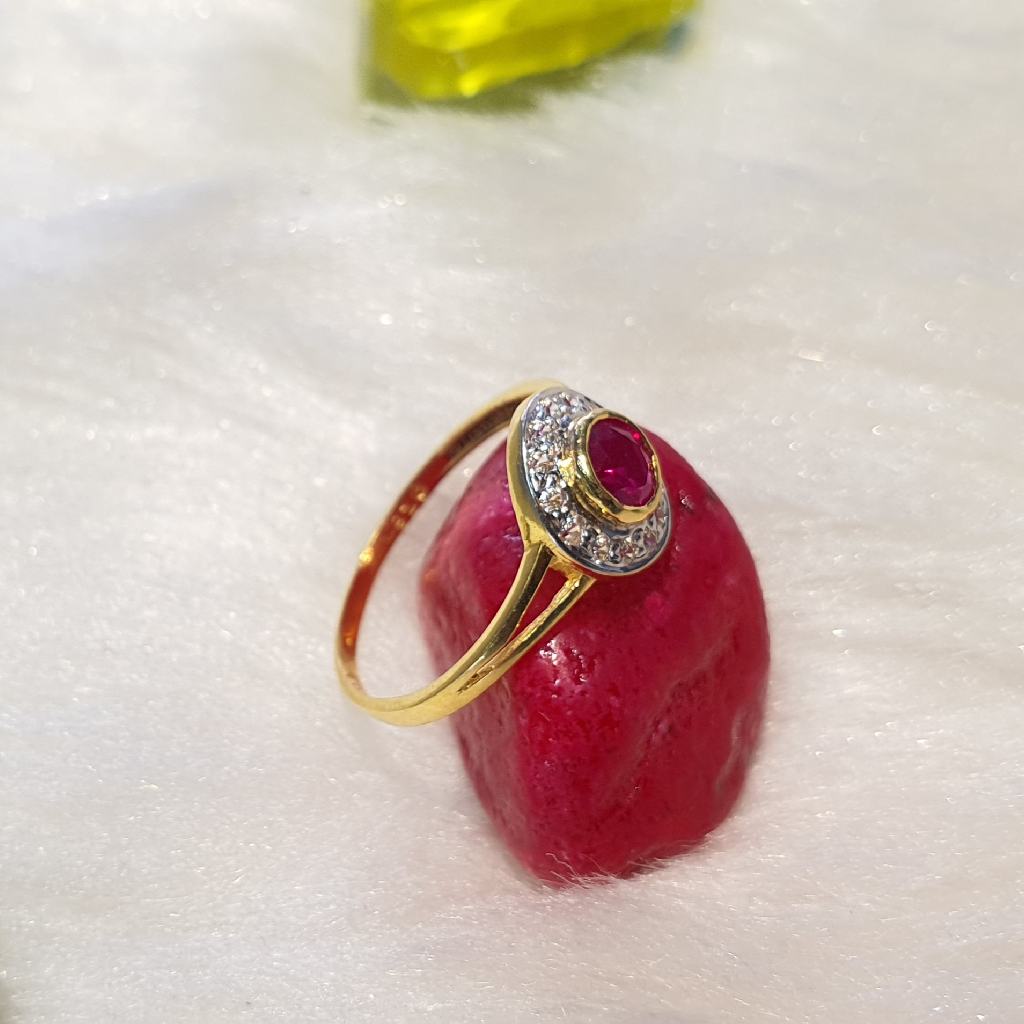 916 22K Gold Handicraft Kottage Red Stone Ring