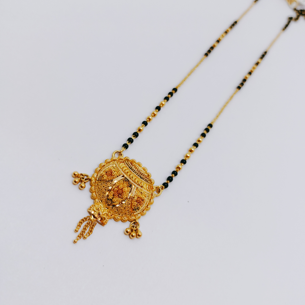 Showroom of Gold 22k hallmark kalkati 