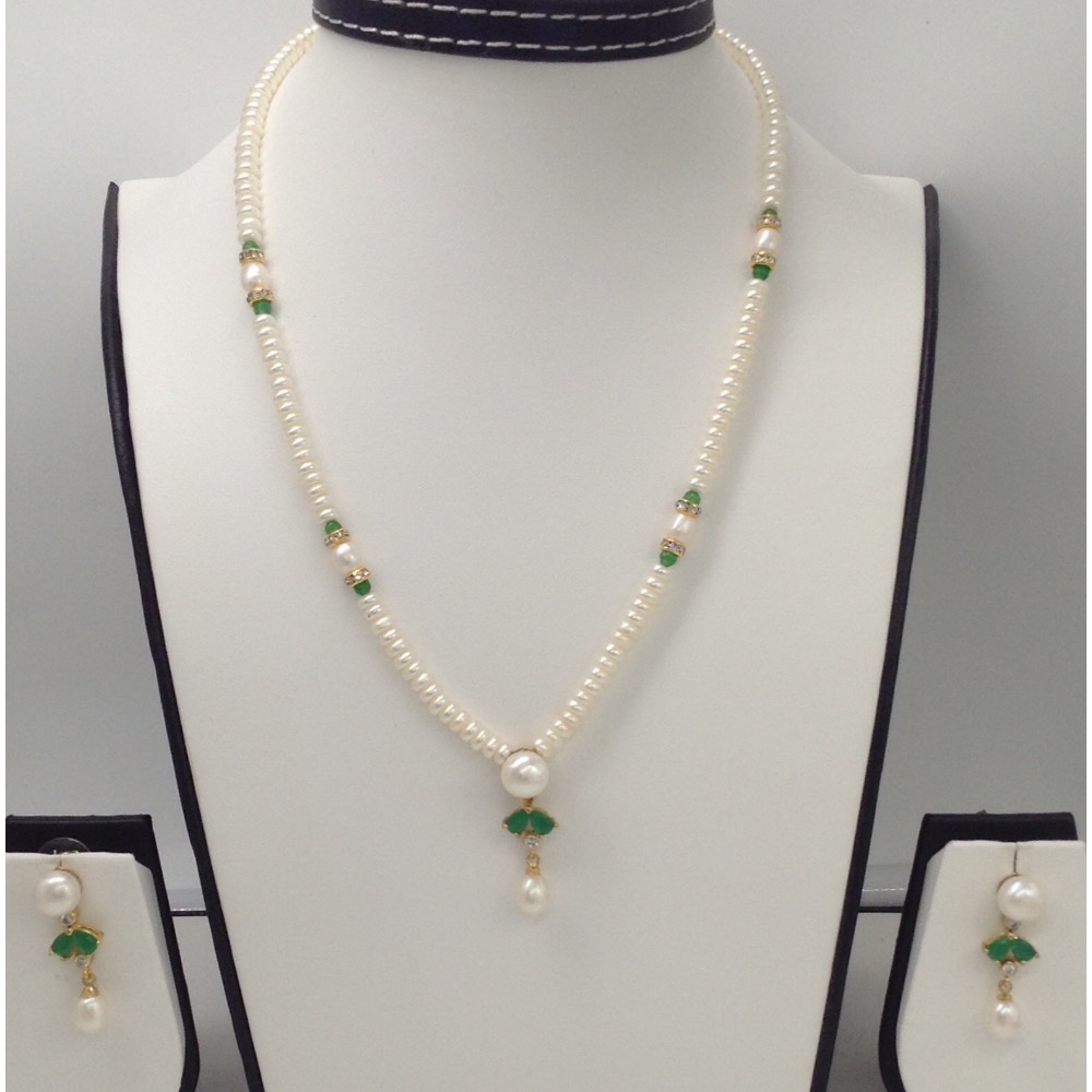 White, green cz and pearls pendent set with flat pearls mala jps0067