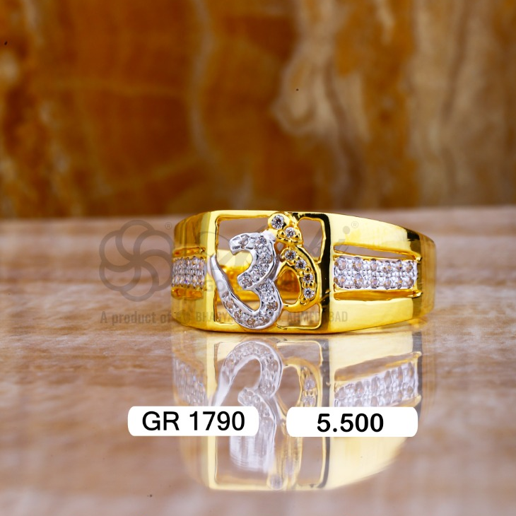 22K(916)Gold Gents Om Diamond Fancy Ring