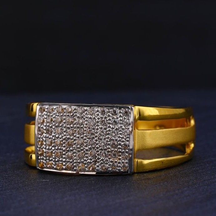 916 Gld CZ Diamond Gents Ring
