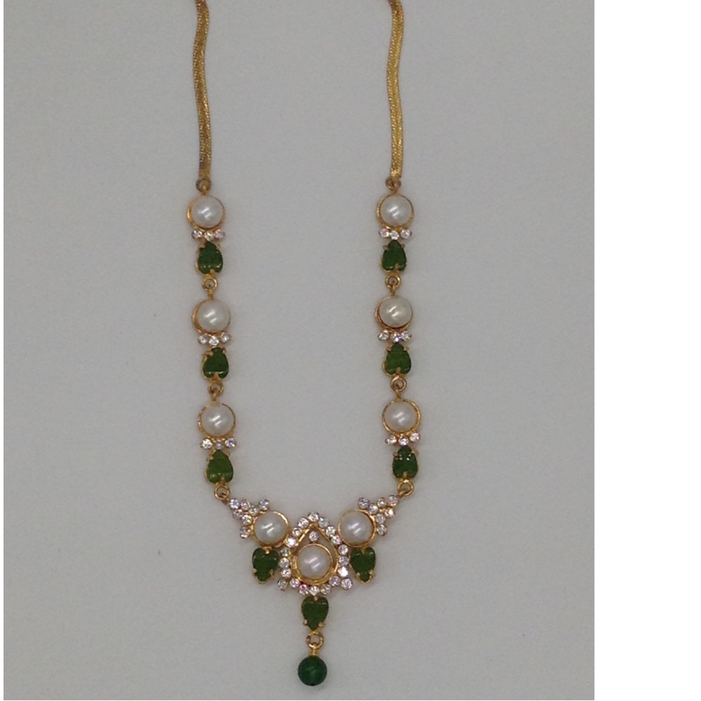 white button pearls and green jade leaves necklace set jnc0014