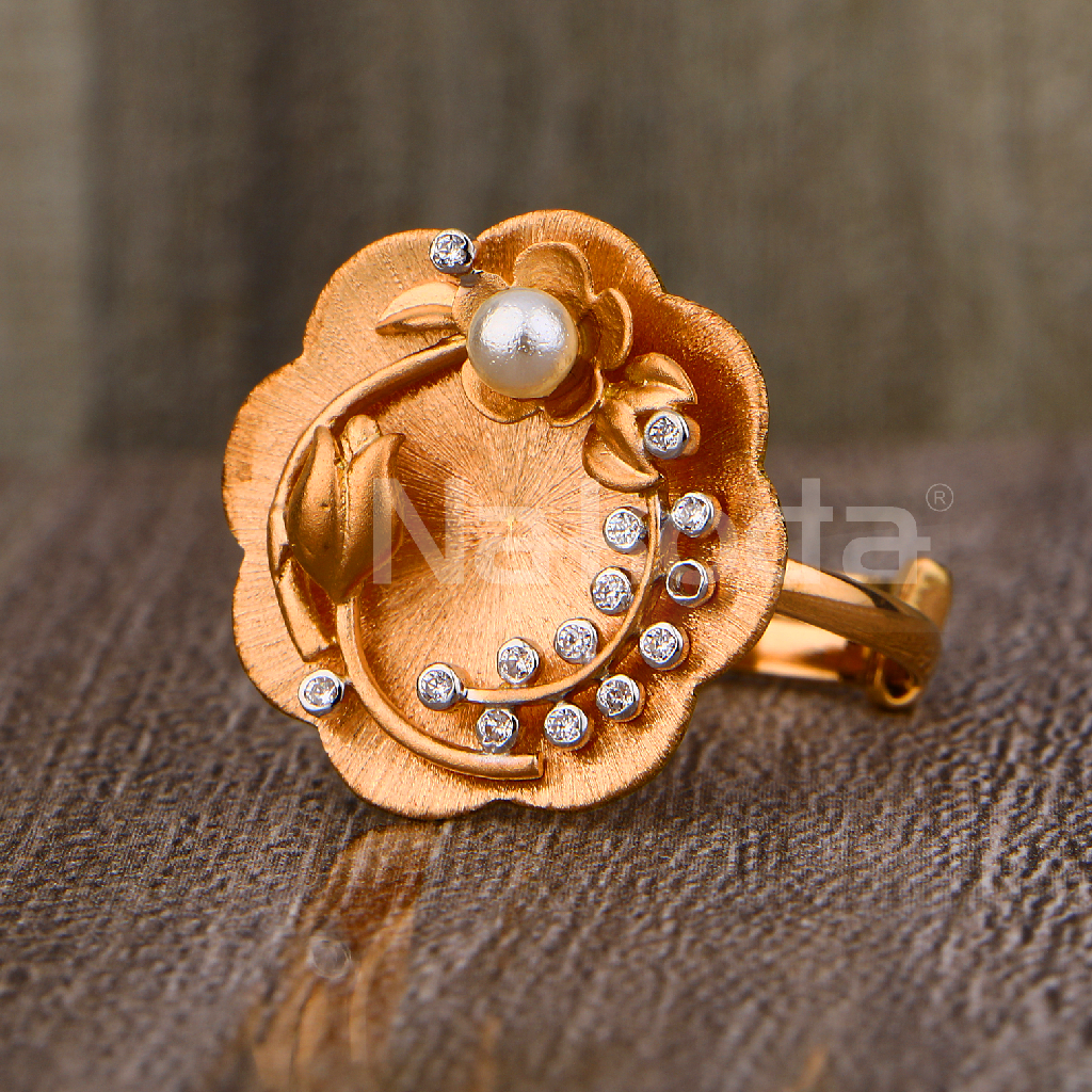 750 Rose Gold Gorgeous Ladies Hallmark Ring RLR934