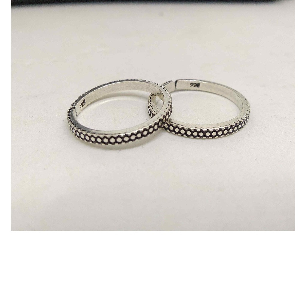 925 Sterling Silver  band  oxidised toe Rings  For ladies