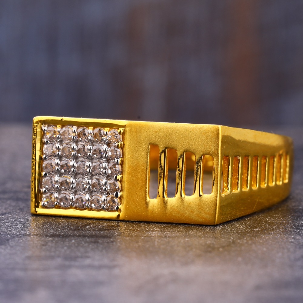 916 Gold Men's Hallmark exclusive CZ  Ring MR790