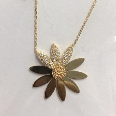 18kt italian chains and jewelry