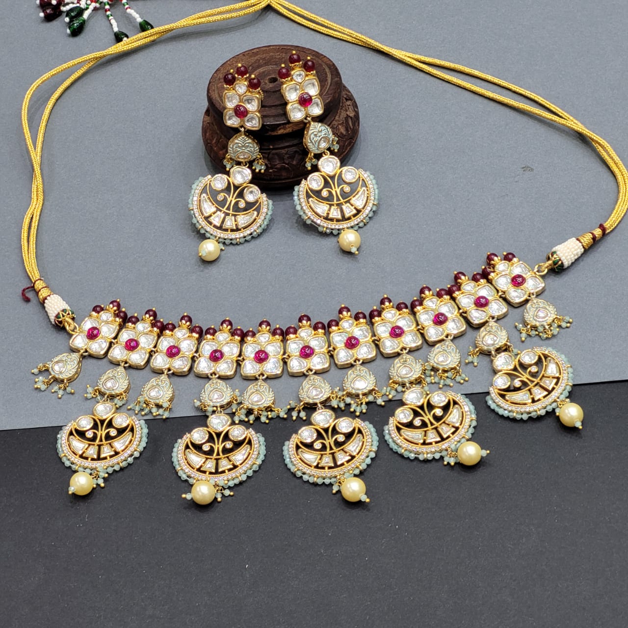 Elegant Design Necklace Set SJNS014