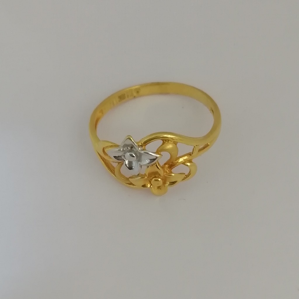 Adorable Premium Quality Brass High Gold Ladies Finger Ring Catalog