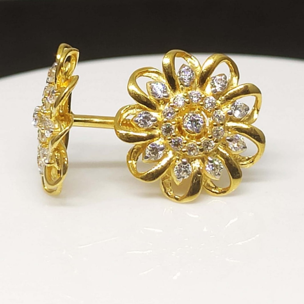 22KTGold Delightful Design Earring 