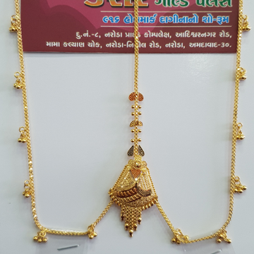 91.6 Gold bandhi design by 