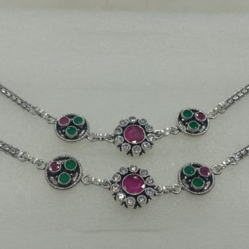 silver payal by 