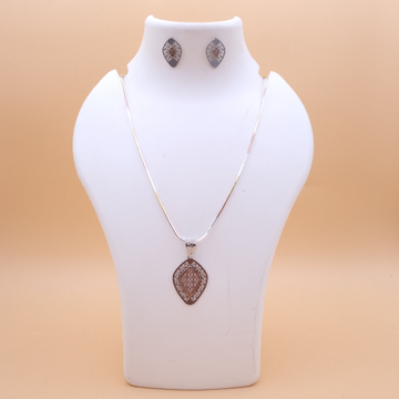 Chain Pendant